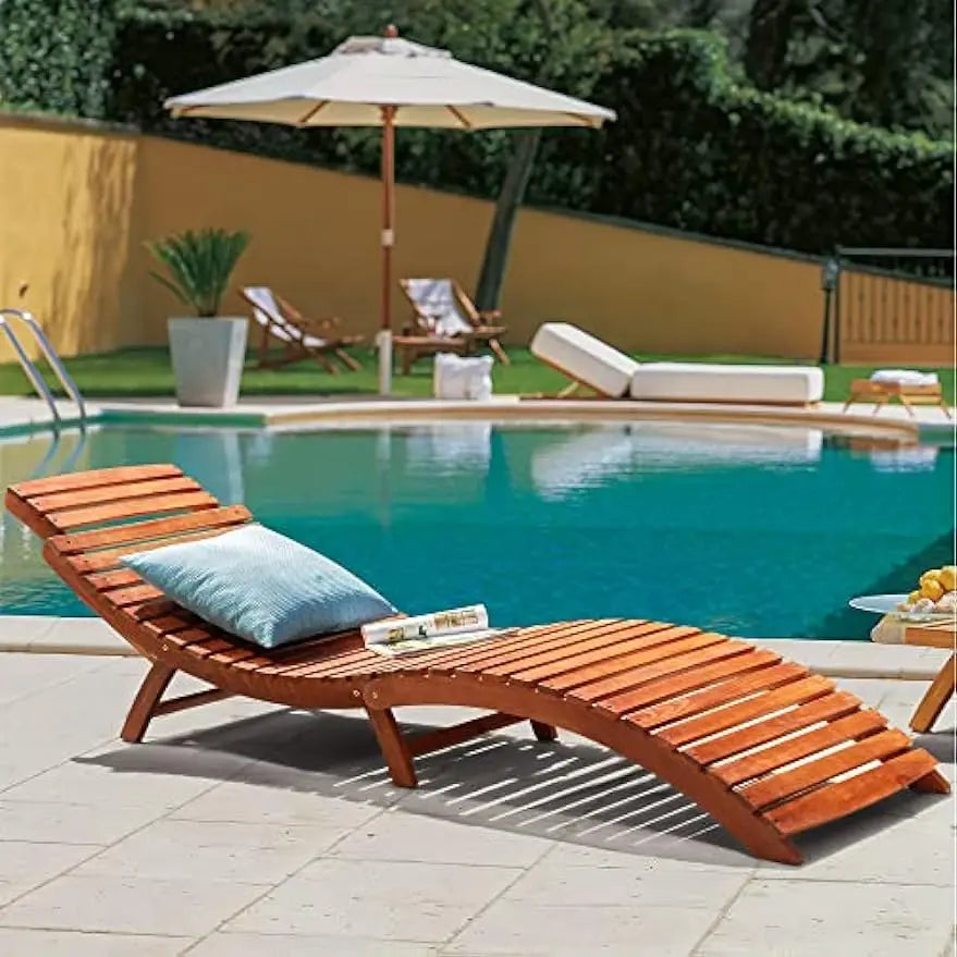 Chaise Lounge Chair with Adjustable Headrest